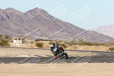 media/Nov-02-2025-CVMA (Sun) [[337aff29ab]]/Race 16-Formula Twins-Formula 40 UL(Holeshot)/